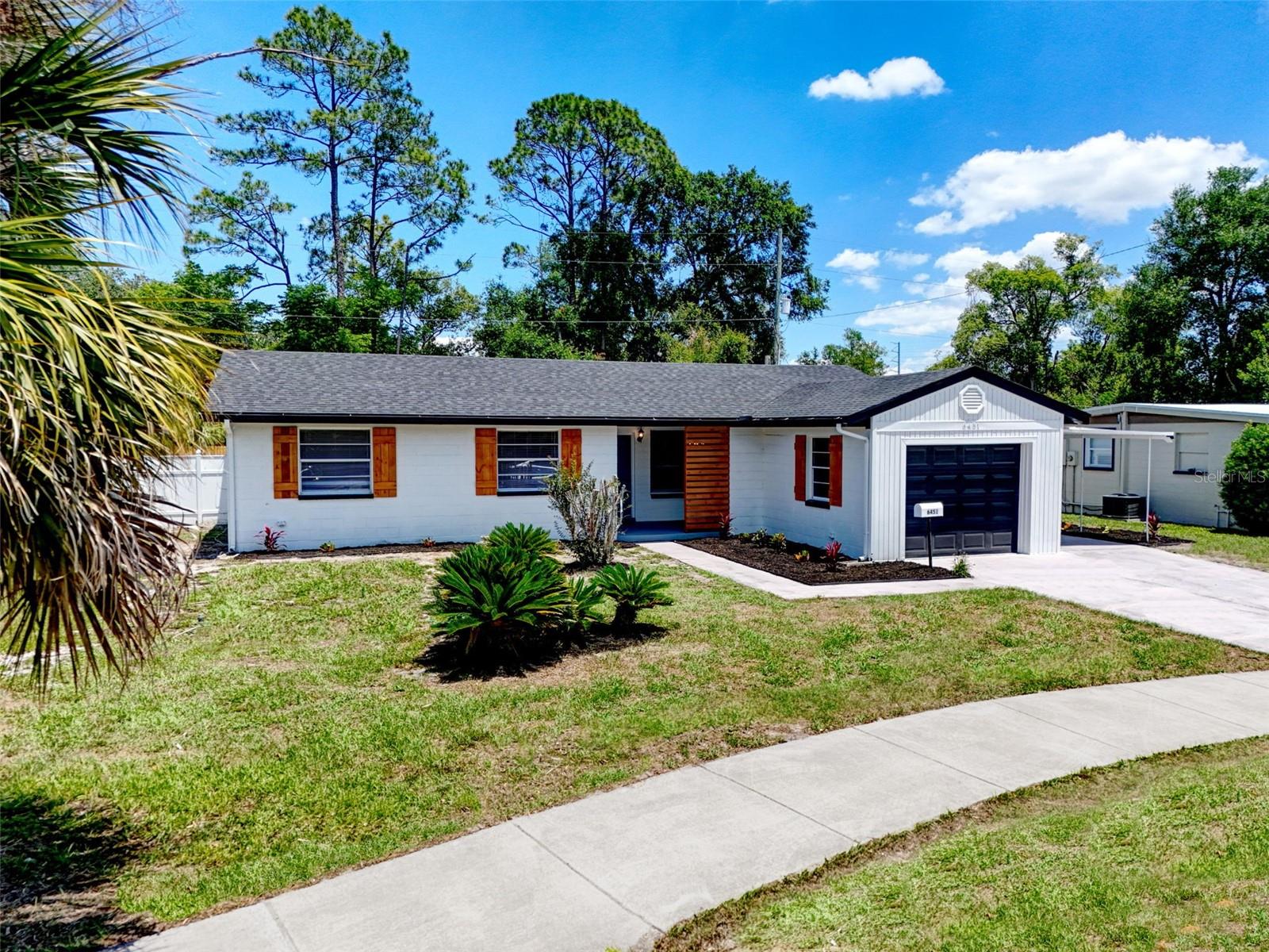 ENGELWOOD PARK - Residential