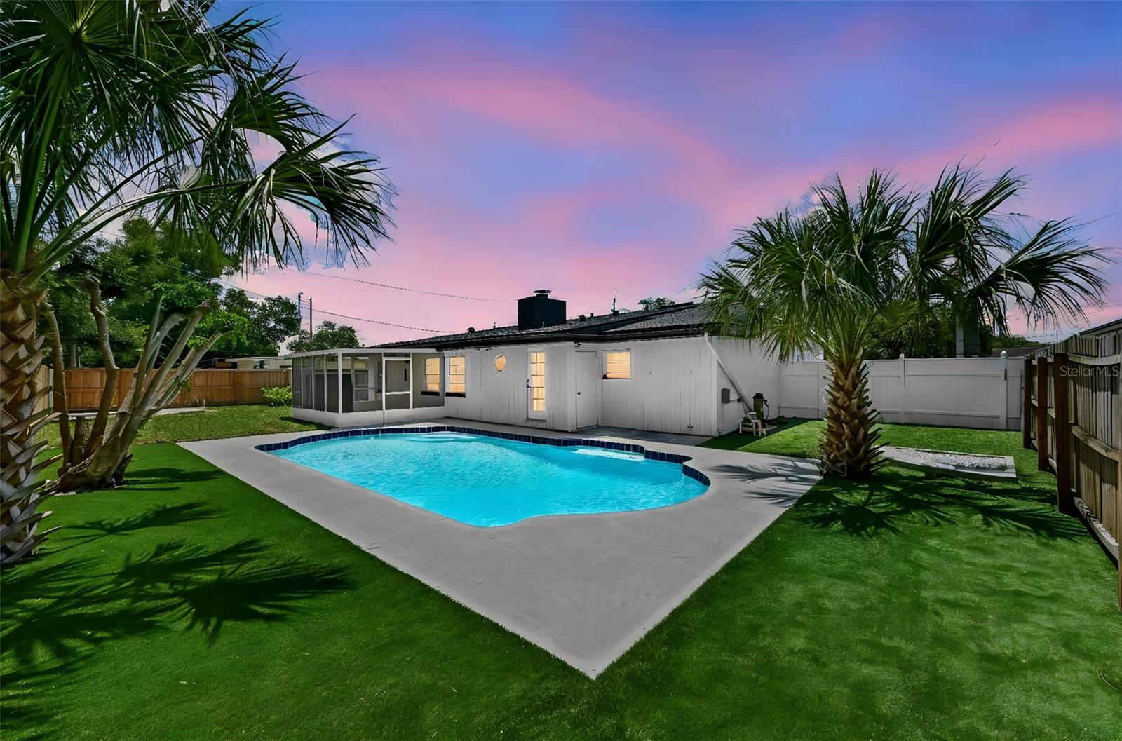 ENGELWOOD PARK - Residential