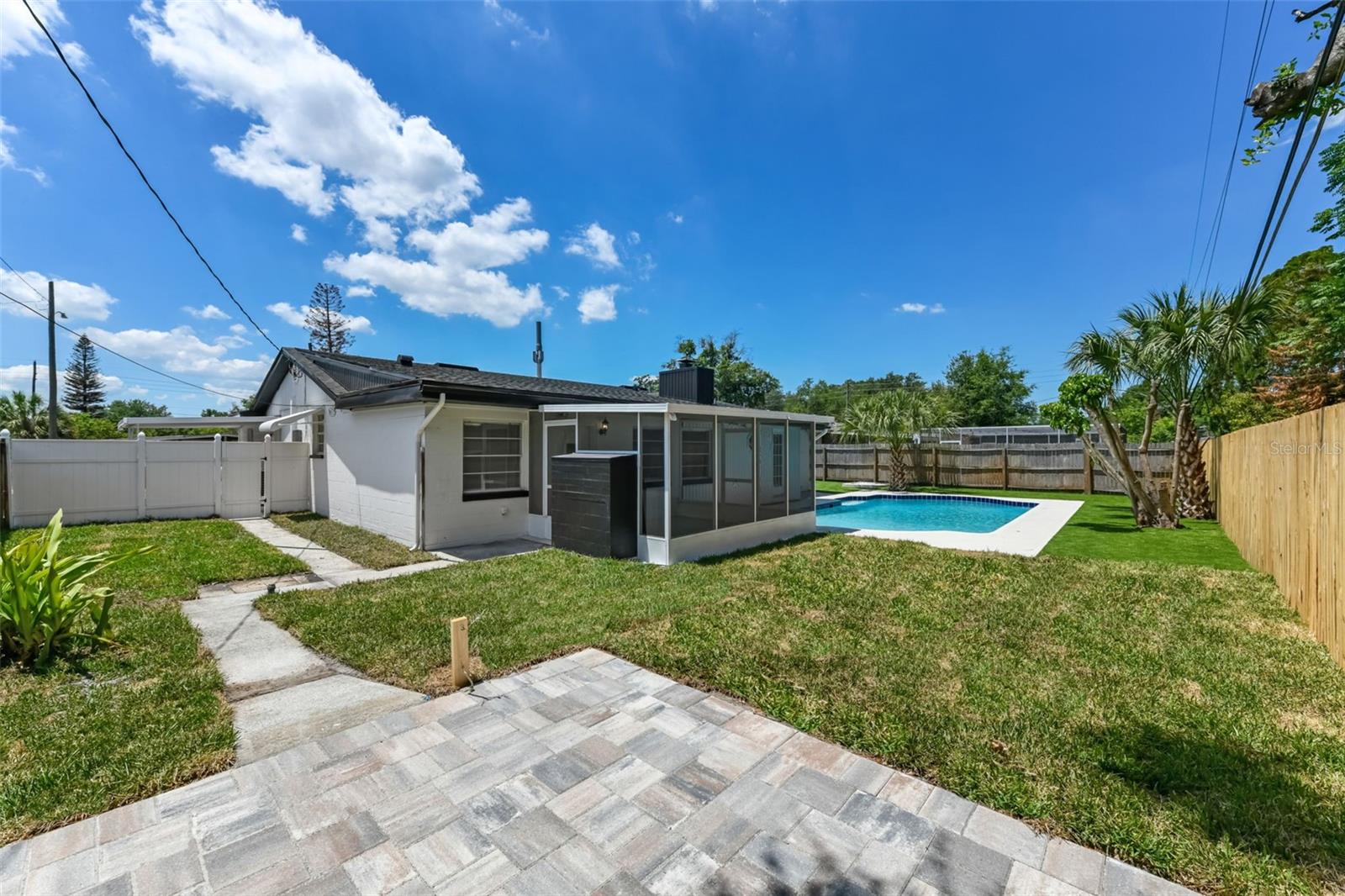 ENGELWOOD PARK - Residential