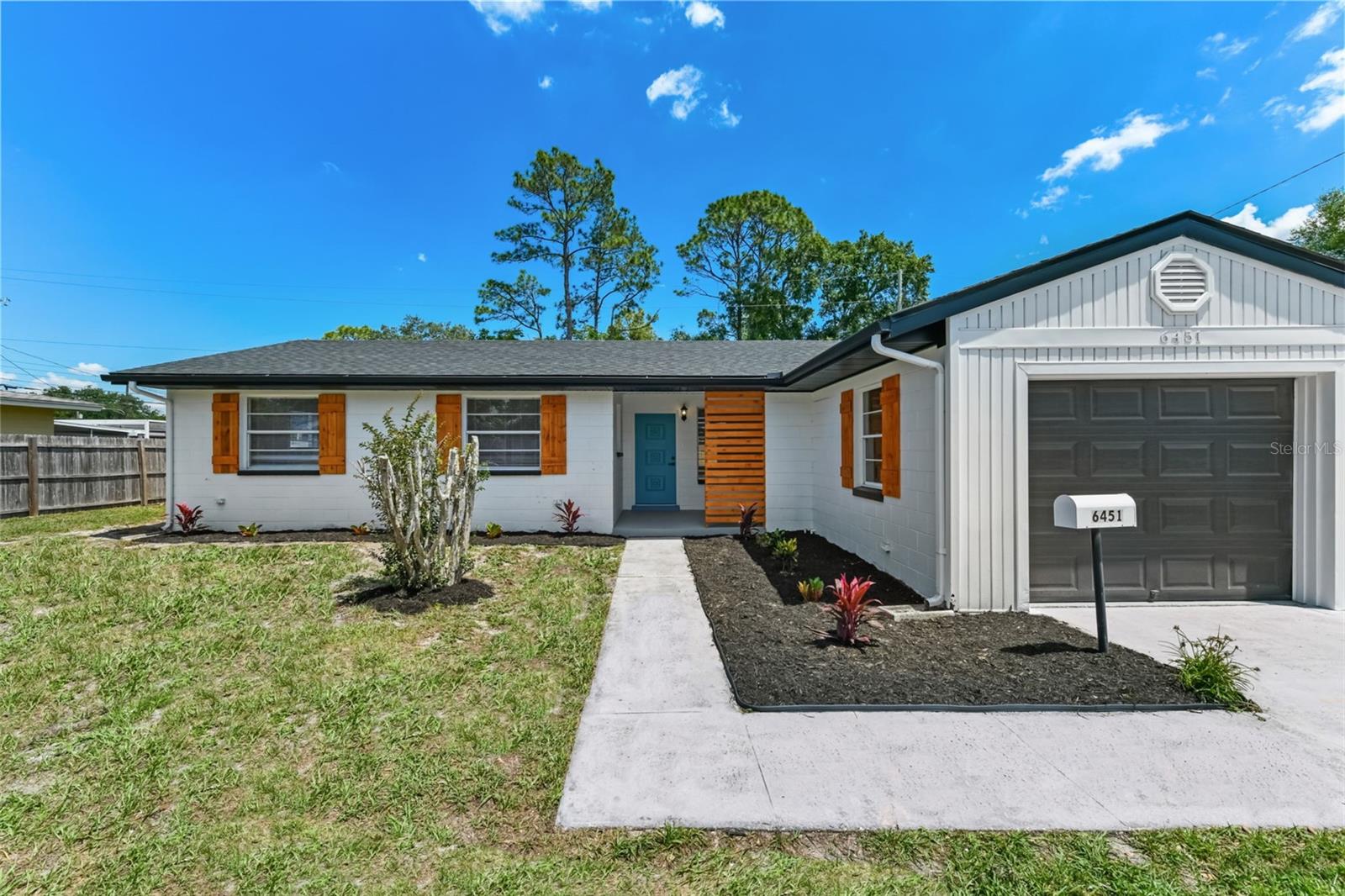 ENGELWOOD PARK - Residential