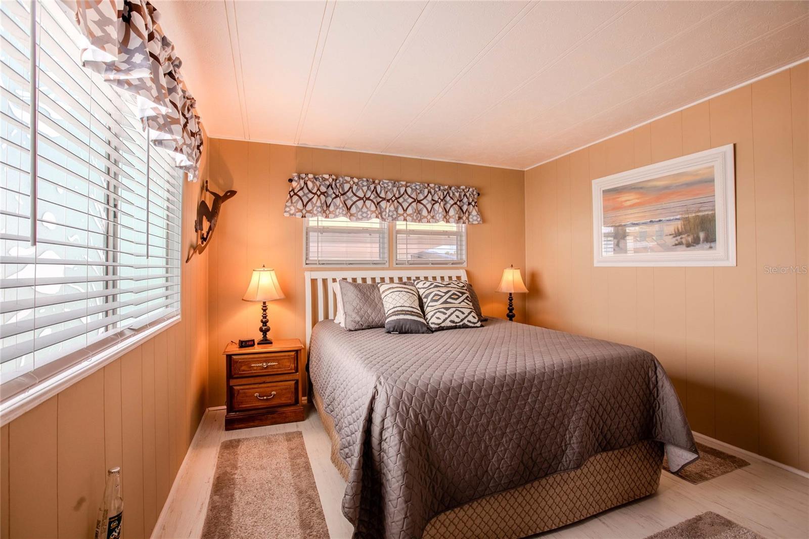 MAPLE LEAF ESTATES - Residential