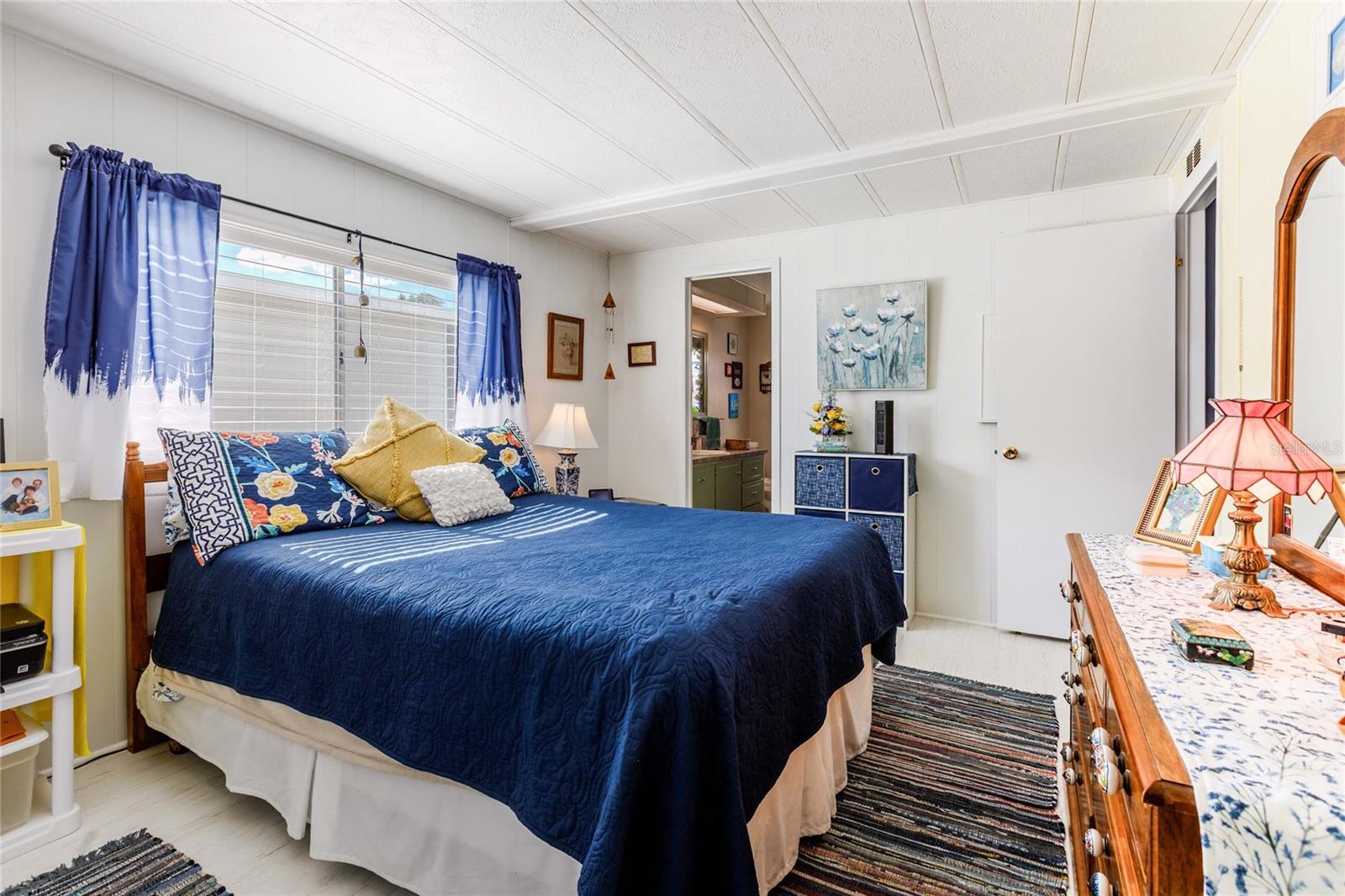 MAPLE LEAF ESTATES - Residential