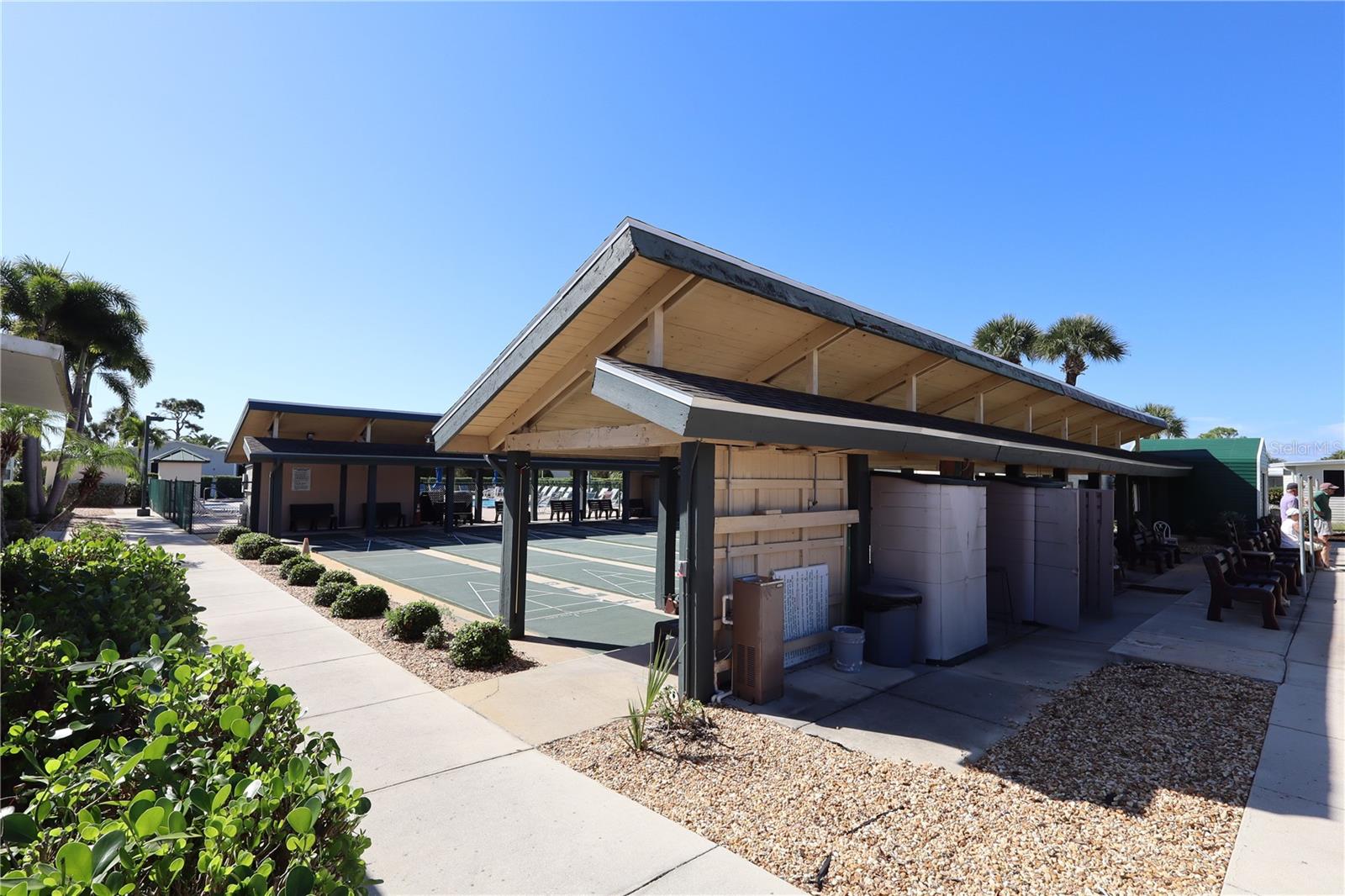 MAPLE LEAF ESTATES - Residential