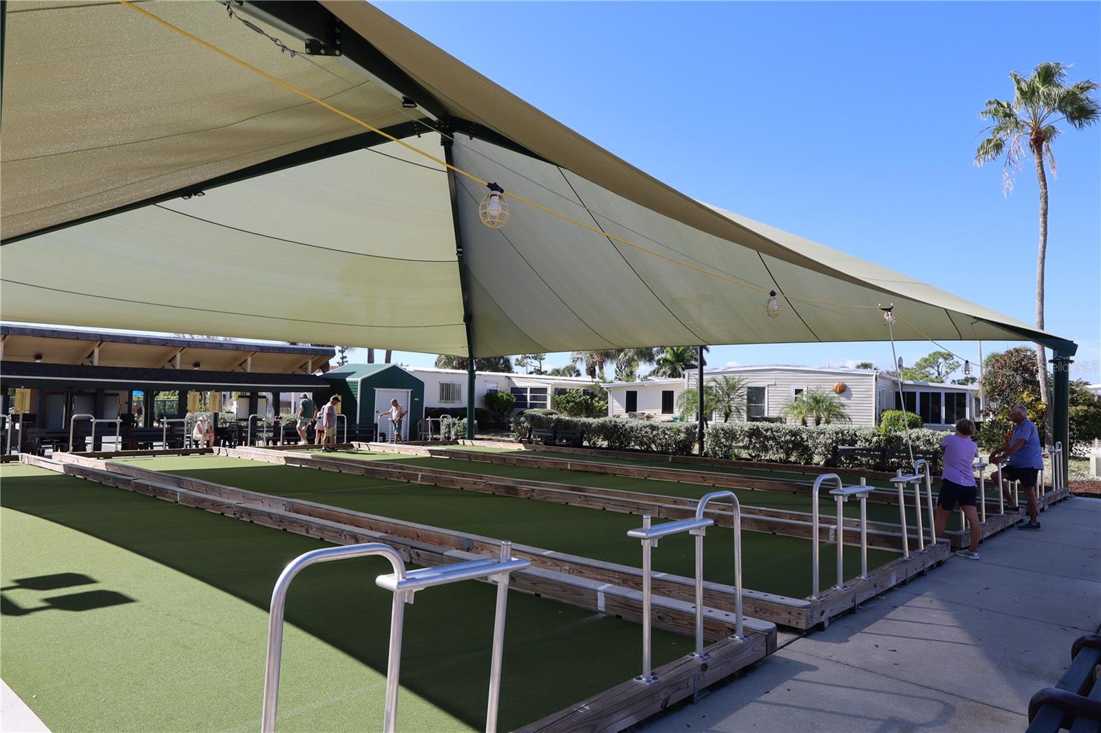 MAPLE LEAF ESTATES - Residential