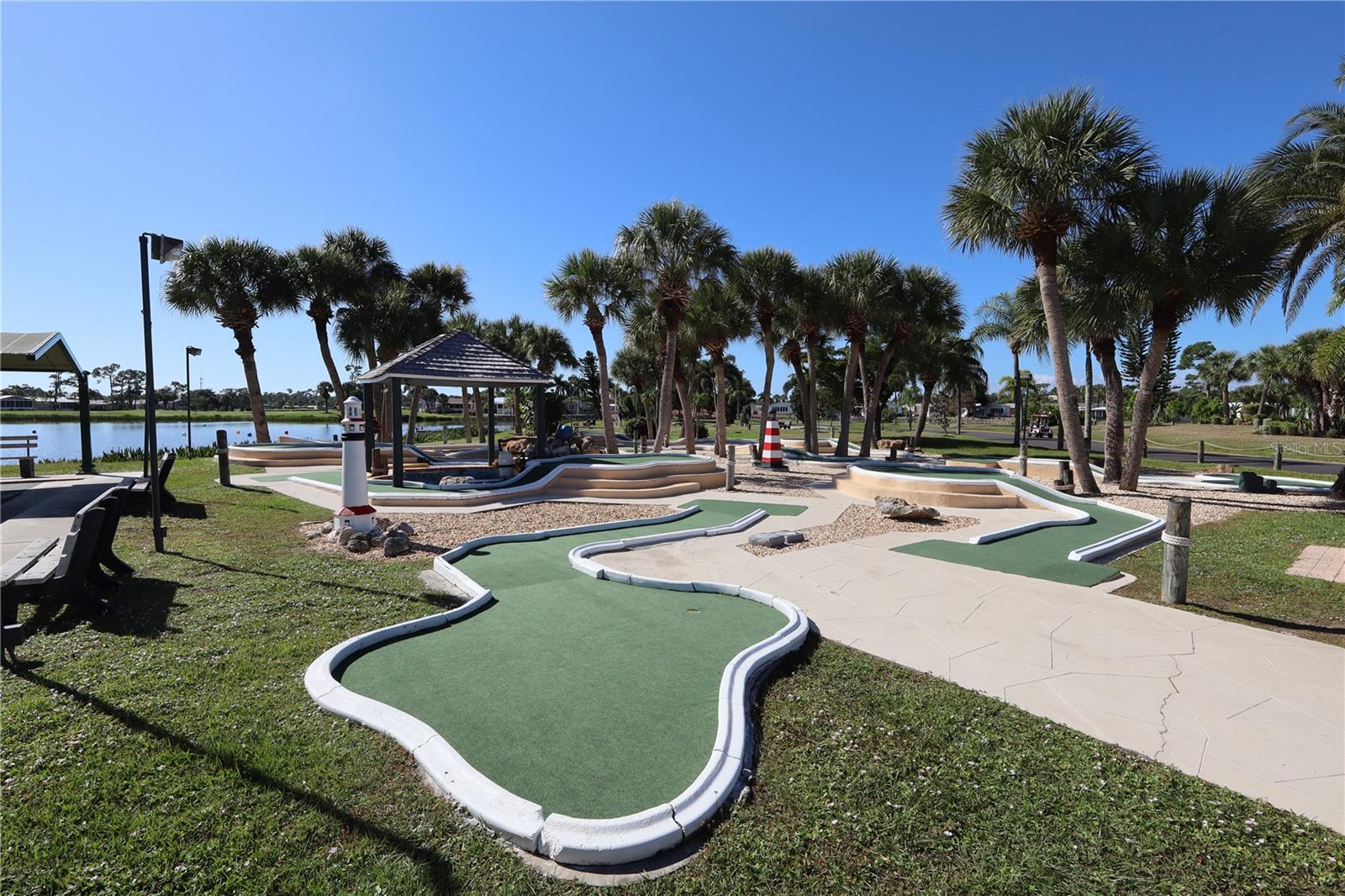 MAPLE LEAF ESTATES - Residential