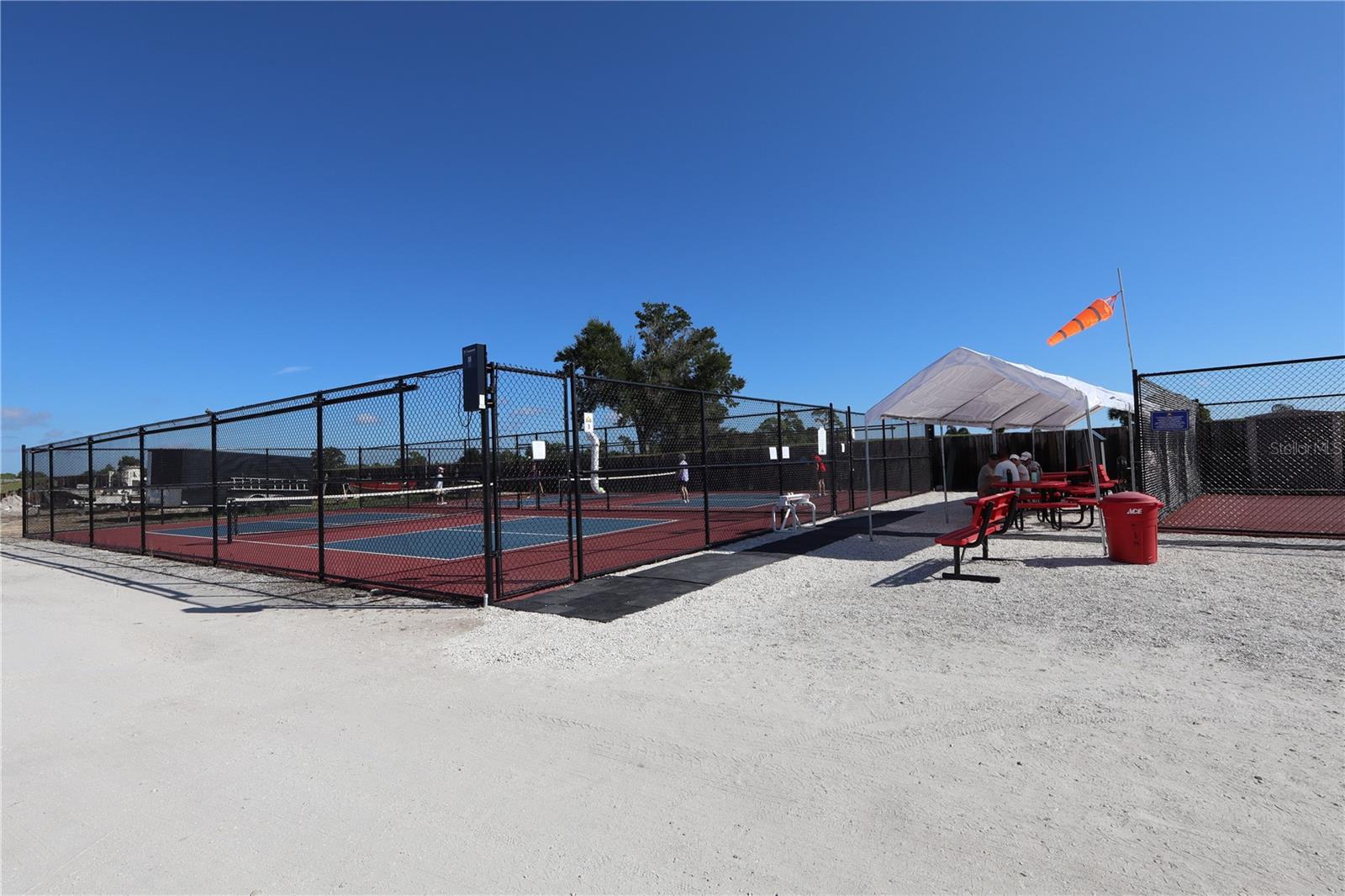 MAPLE LEAF ESTATES - Residential