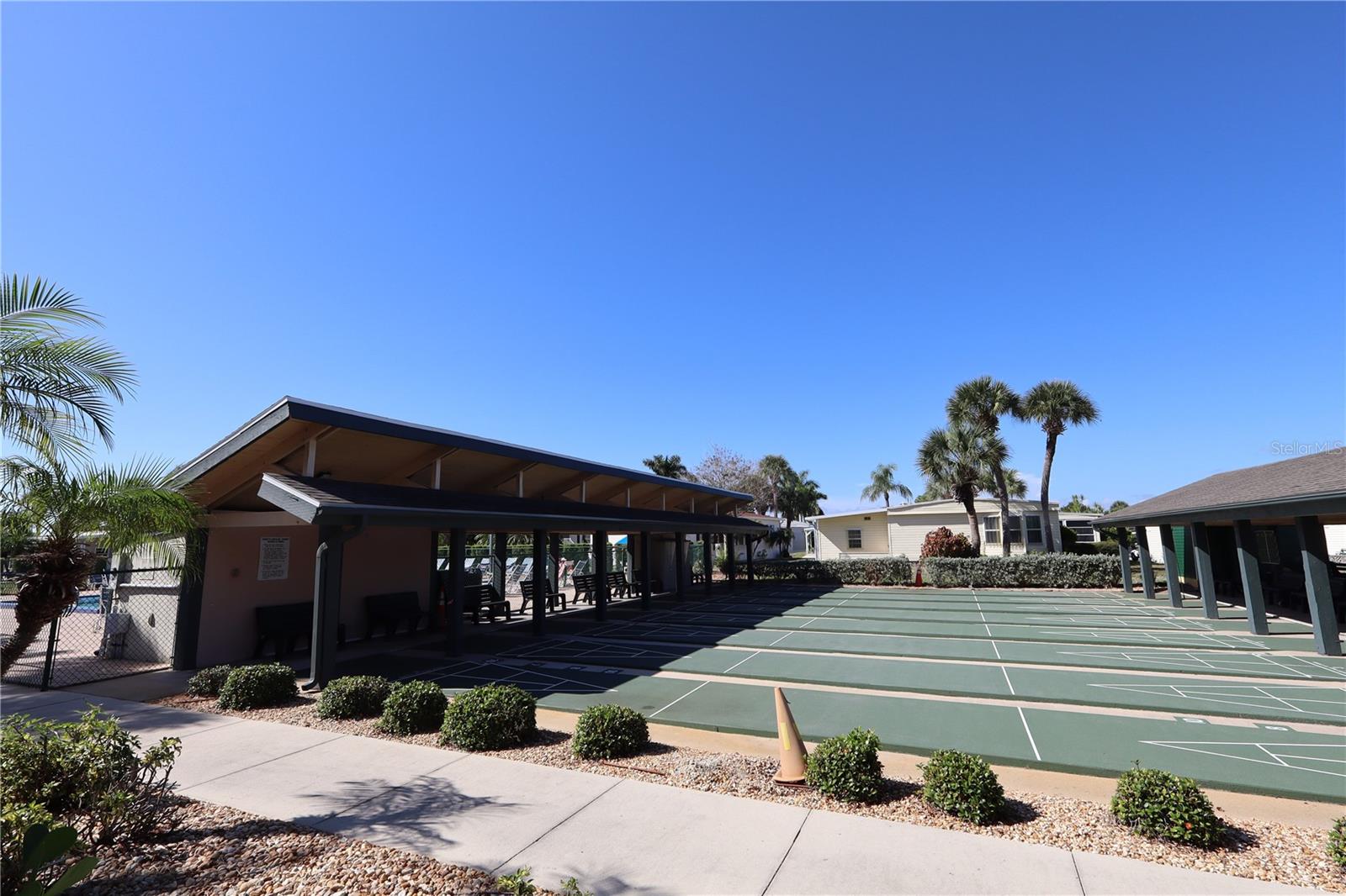 MAPLE LEAF ESTATES - Residential