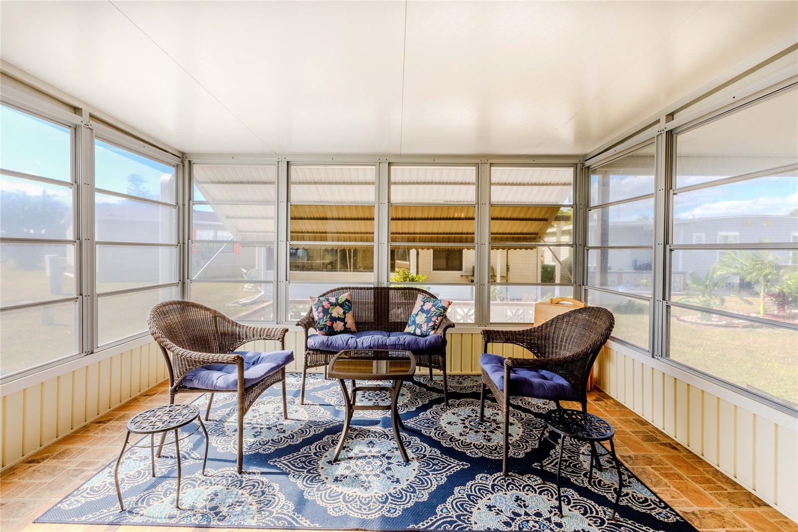 MAPLE LEAF ESTATES - Residential