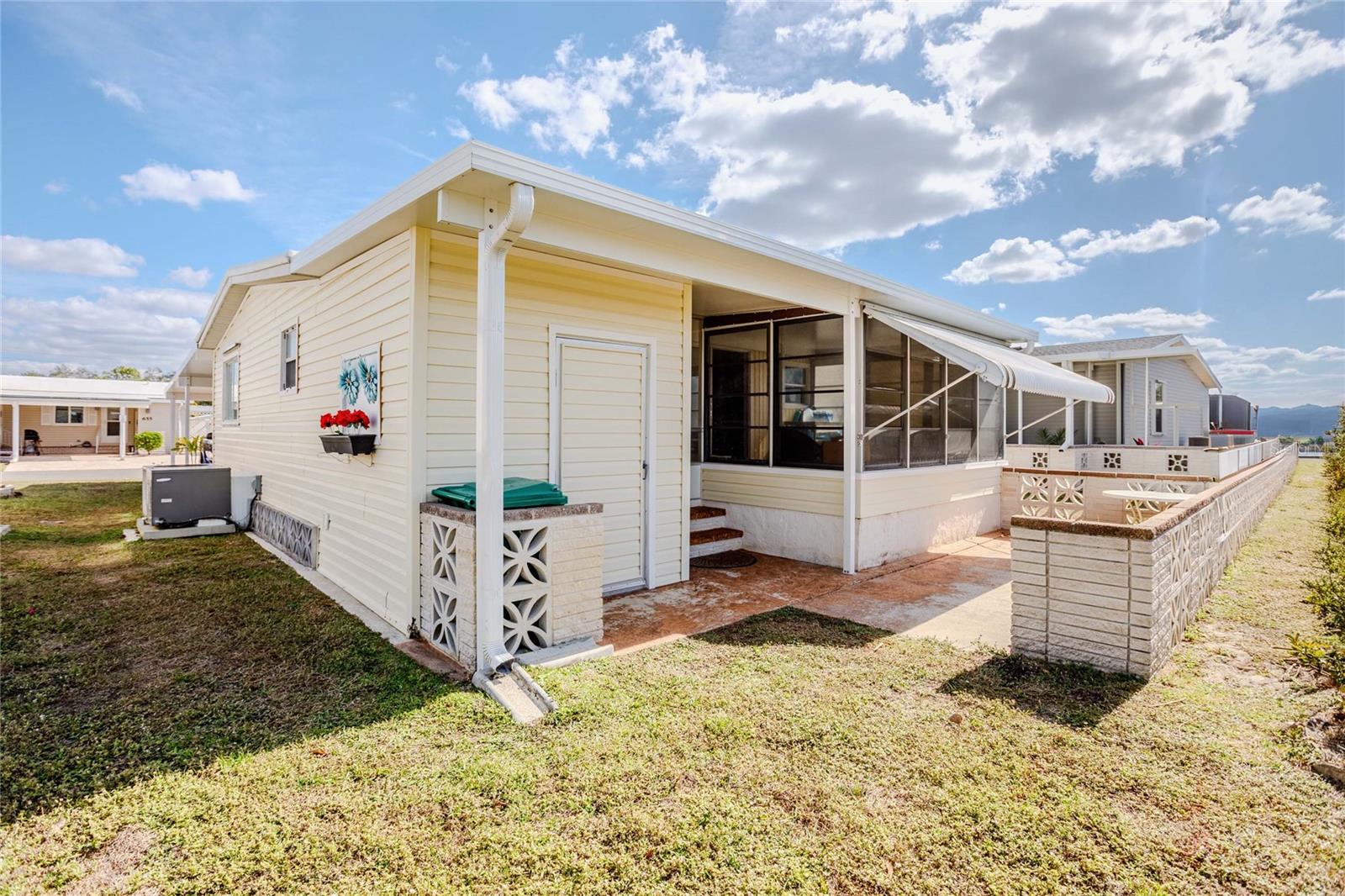 MAPLE LEAF ESTATES - Residential