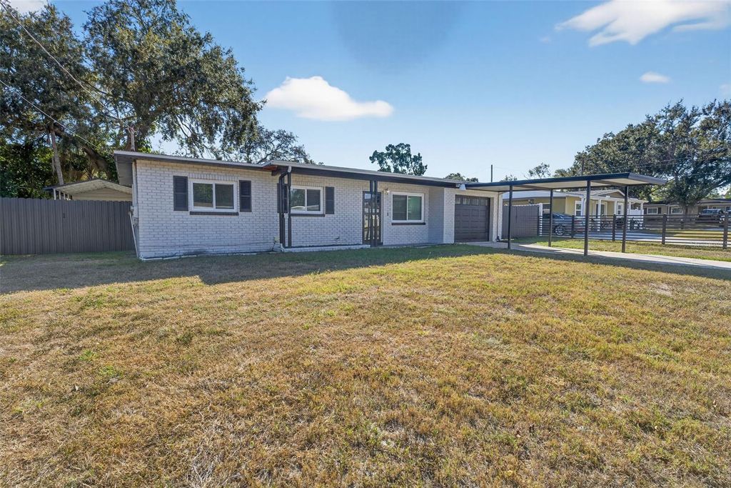 Photo of 806 W 114th Avenue, Tampa, FL 33612 (MLS # TB8428326)