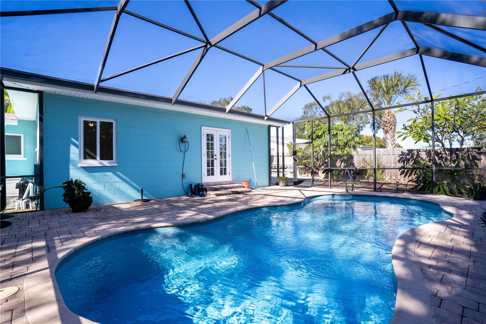 ORANGE ESTS OF ST PETE 1ST ADD - Residential