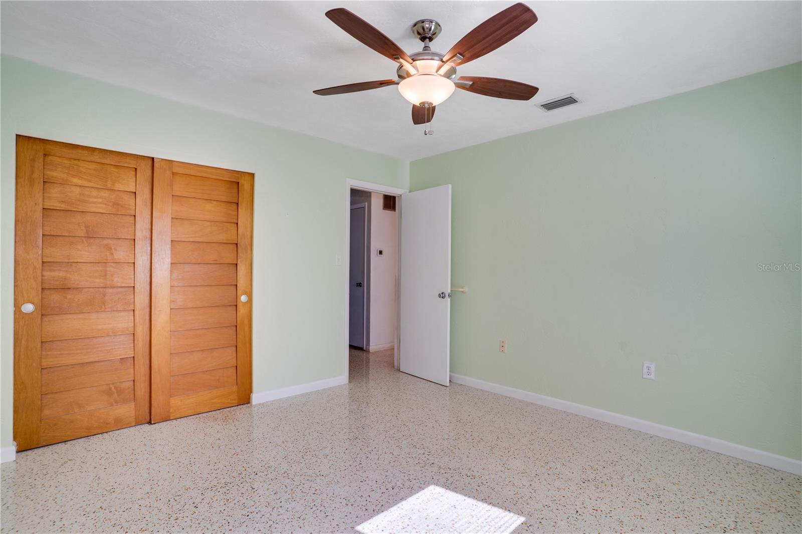 ORANGE ESTS OF ST PETE 1ST ADD - Residential