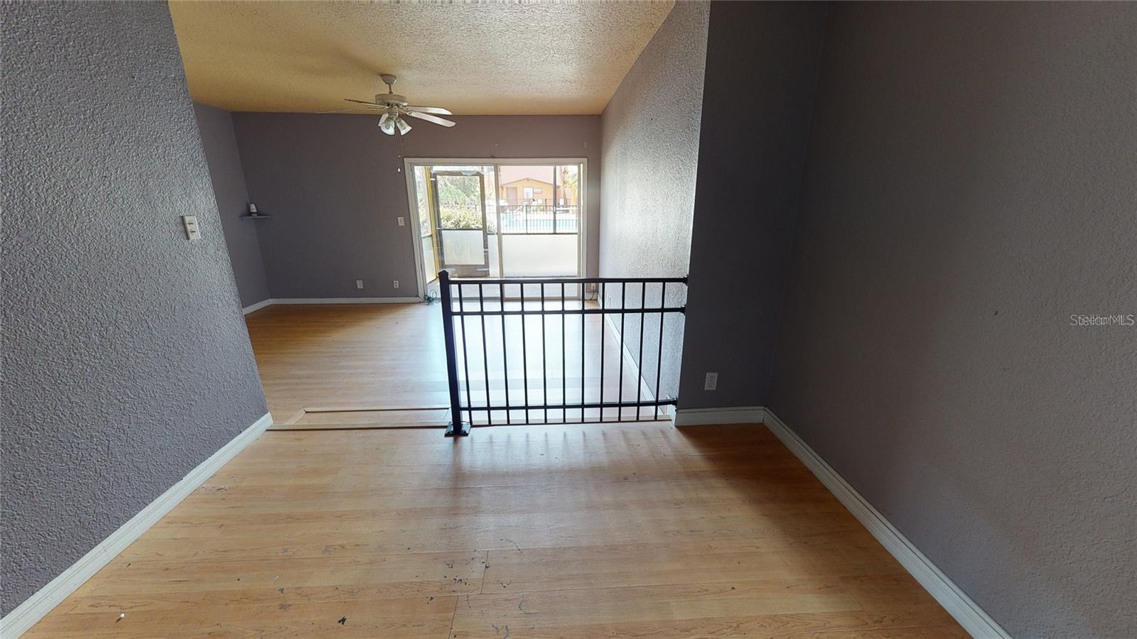 LA COSTA BRAVA LAKESIDE - Residential