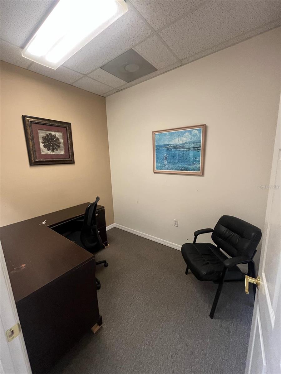 SILVER SPGS SHORES UN 22 - Commercial Sale