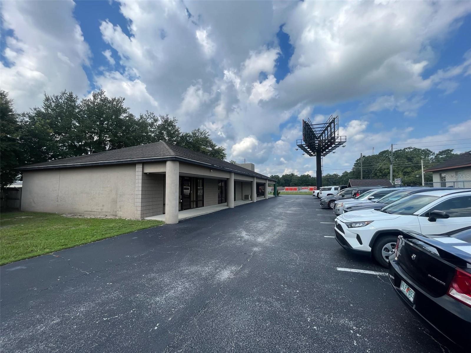 SILVER SPGS SHORES UN 22 - Commercial Sale