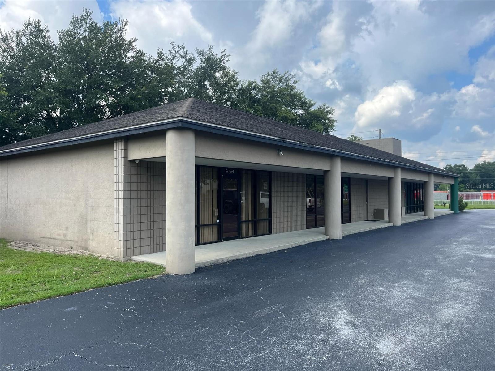 SILVER SPGS SHORES UN 22 - Commercial Sale