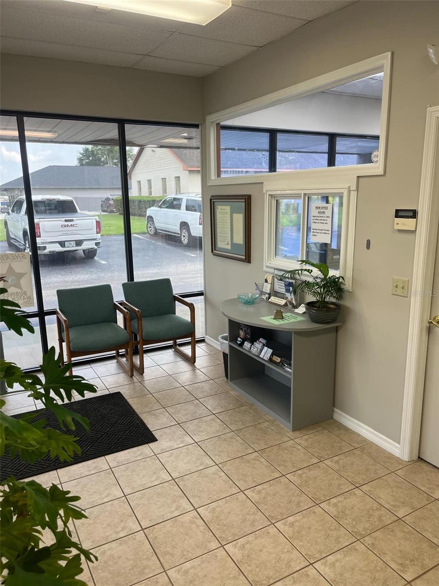 SILVER SPGS SHORES UN 22 - Commercial Sale