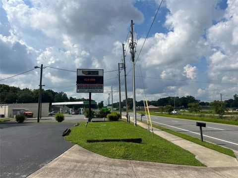 Tiny photo for 2935 SE 58th Avenue, Ocala, FL 34480 (MLS # OM683965)