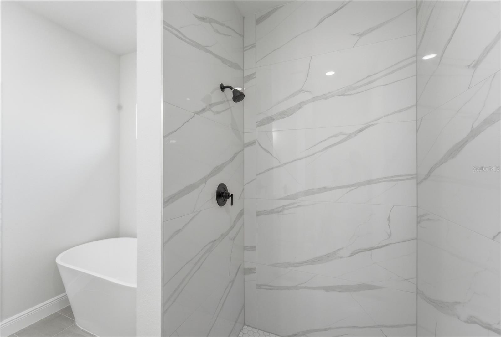 MARION OAKS UN NINE - Residential