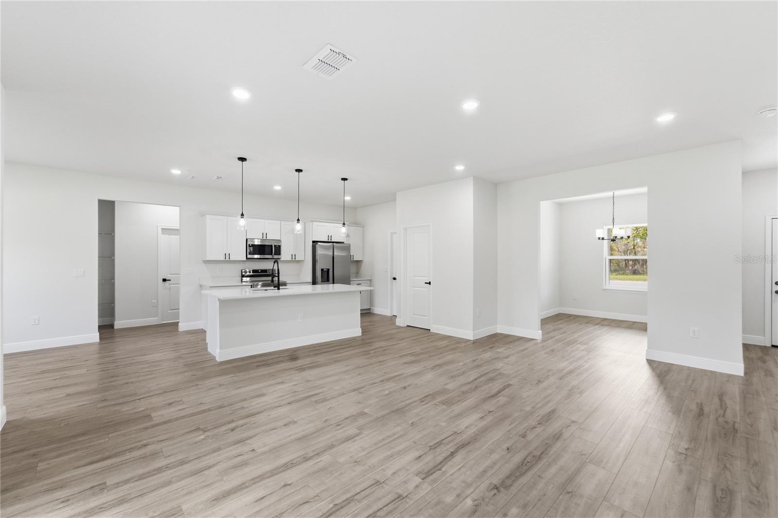 MARION OAKS UN NINE - Residential