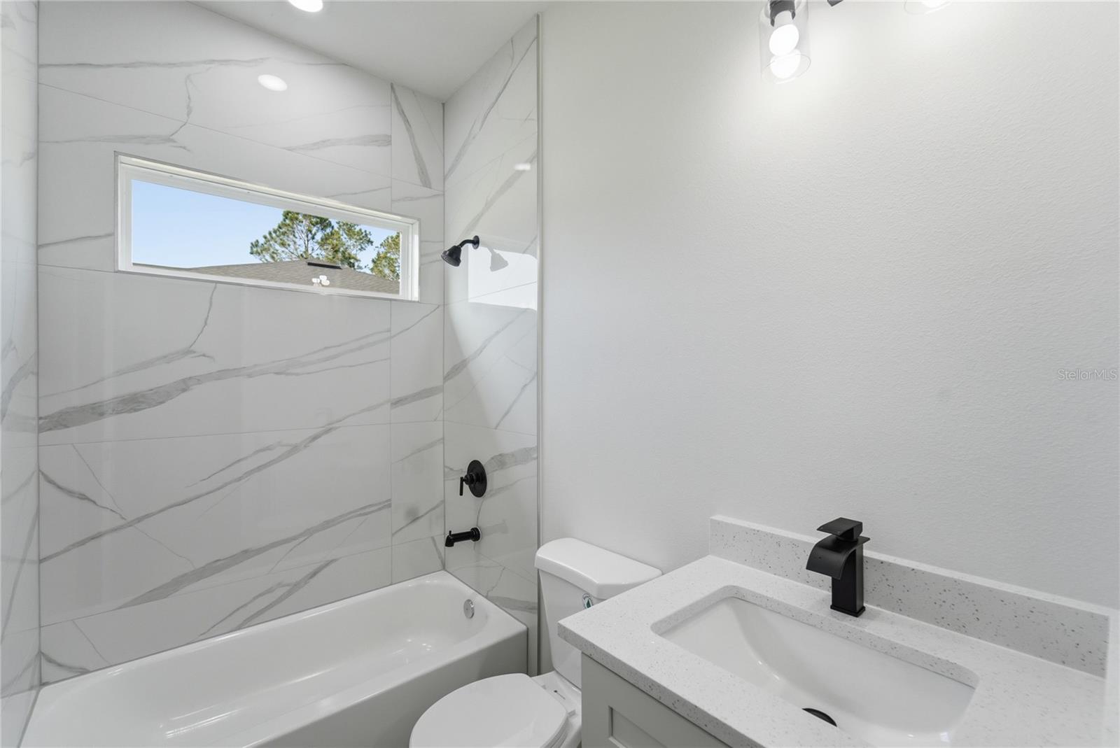 MARION OAKS UN NINE - Residential