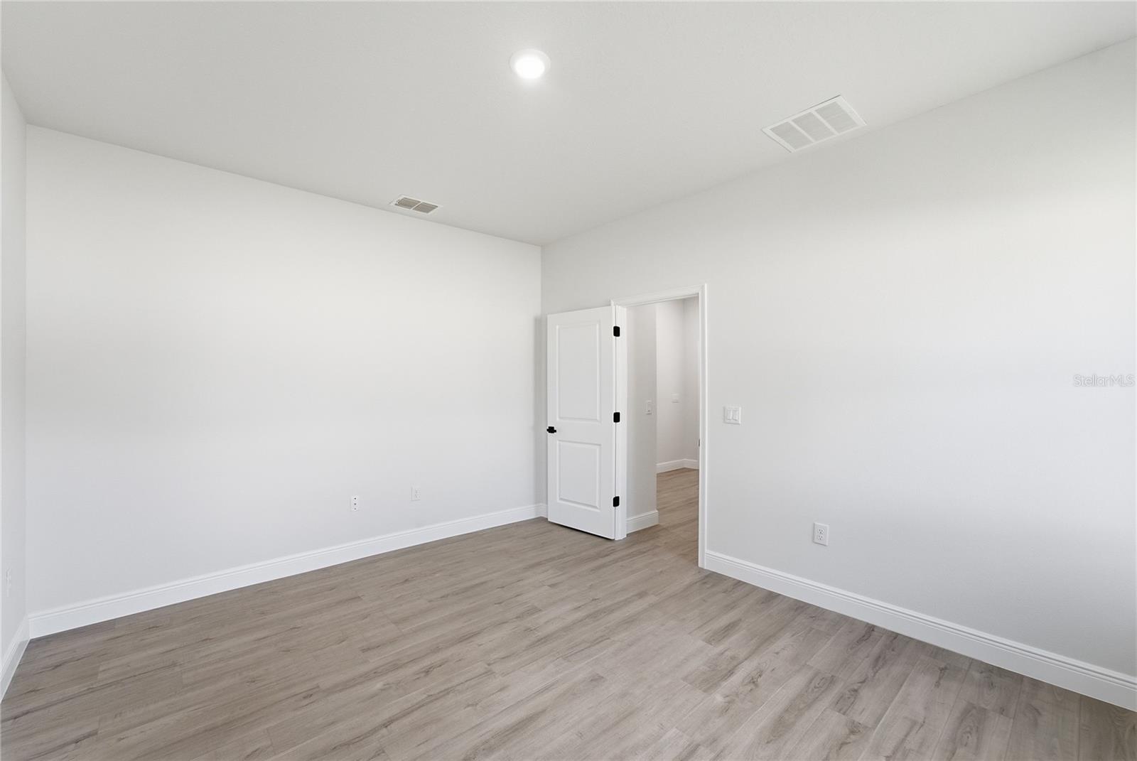 MARION OAKS UN NINE - Residential