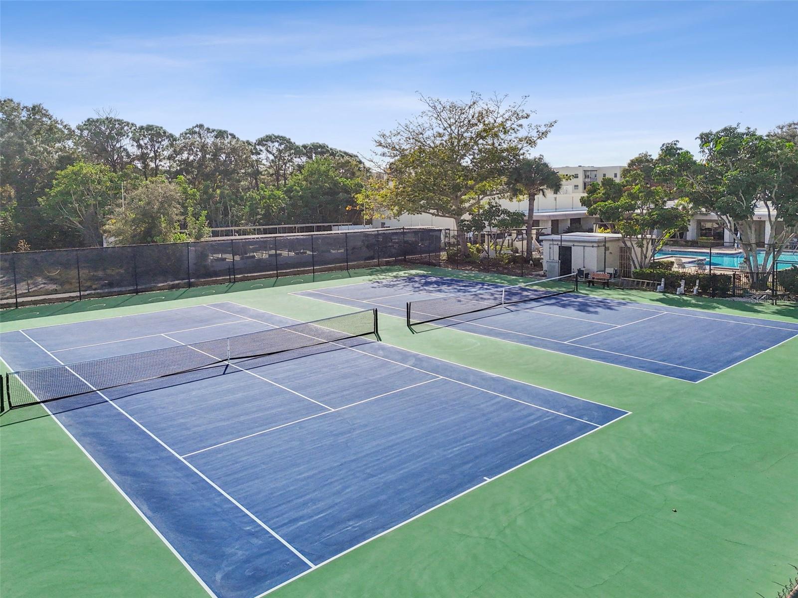 FIVE TOWNS OF ST PETE - Residential