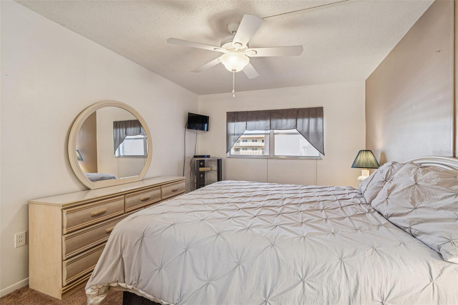 FIVE TOWNS OF ST PETE - Residential