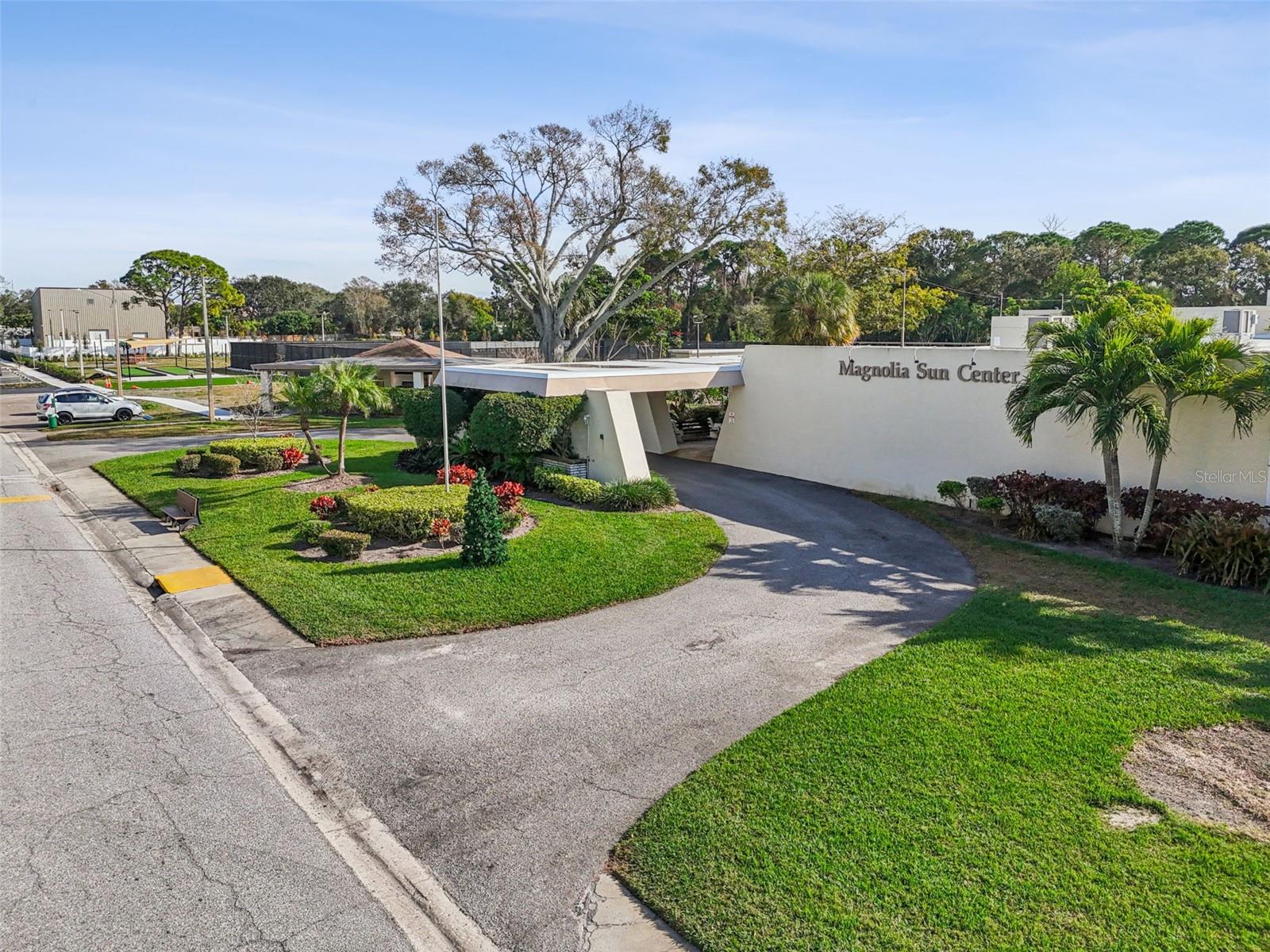 FIVE TOWNS OF ST PETE - Residential