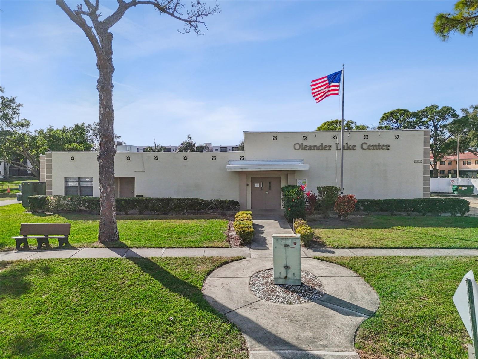 FIVE TOWNS OF ST PETE - Residential