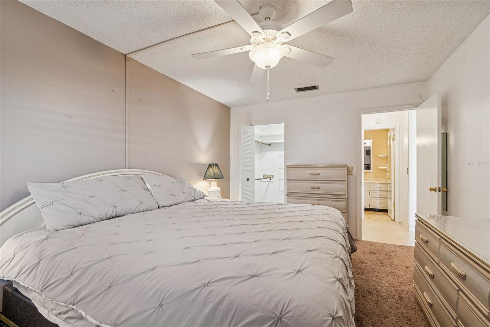 FIVE TOWNS OF ST PETE - Residential