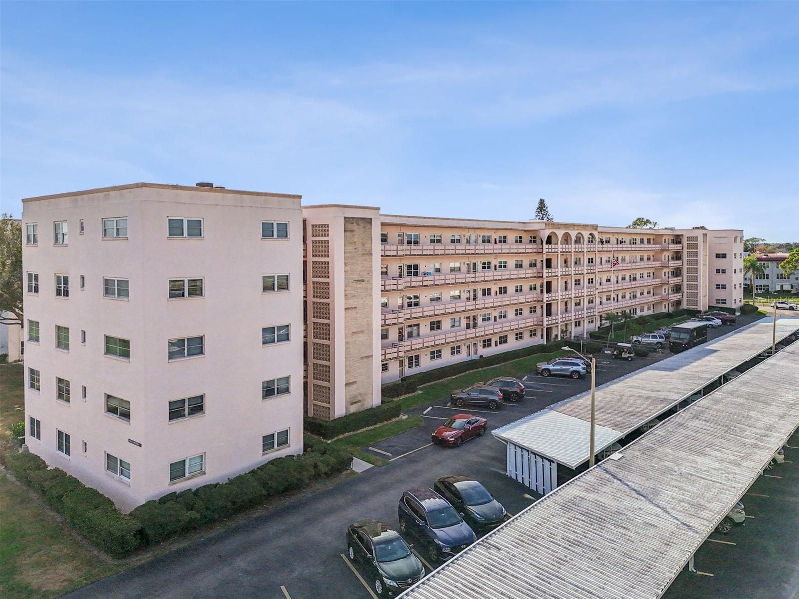 FIVE TOWNS OF ST PETE - Residential