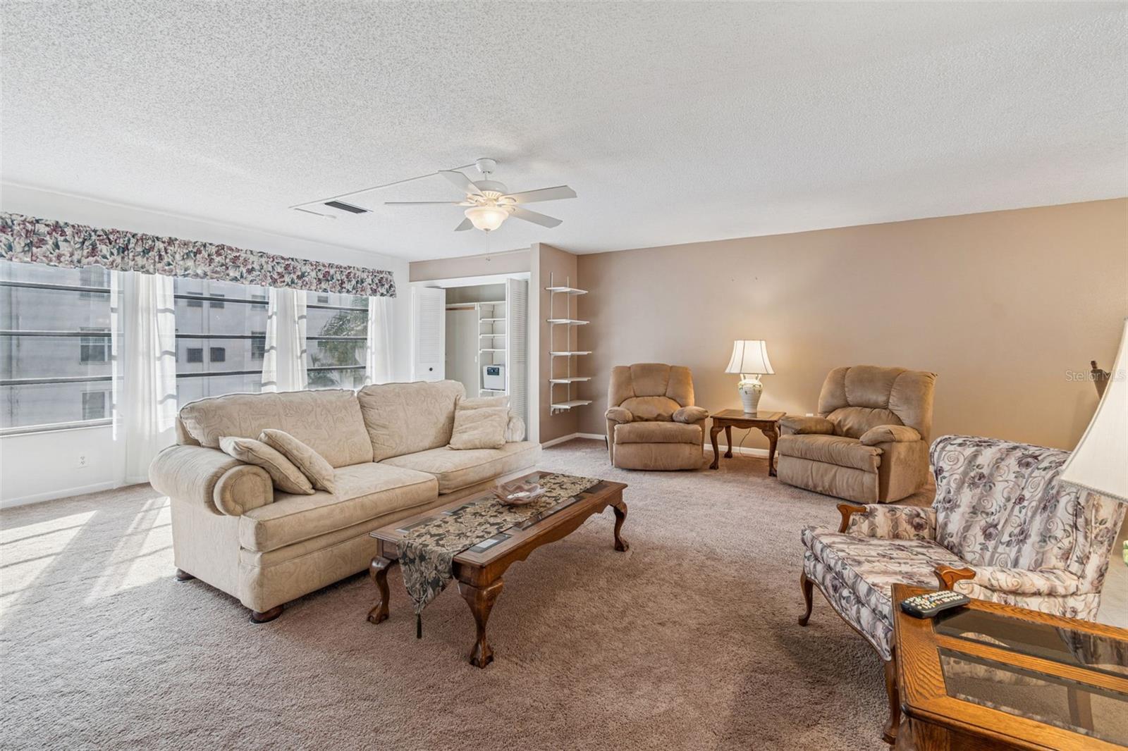 FIVE TOWNS OF ST PETE - Residential