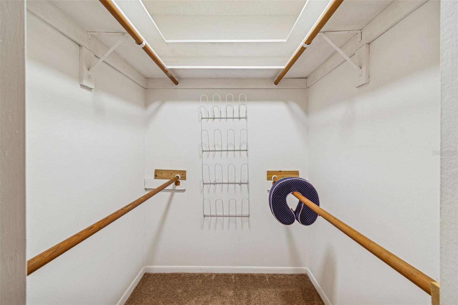 FIVE TOWNS OF ST PETE - Residential