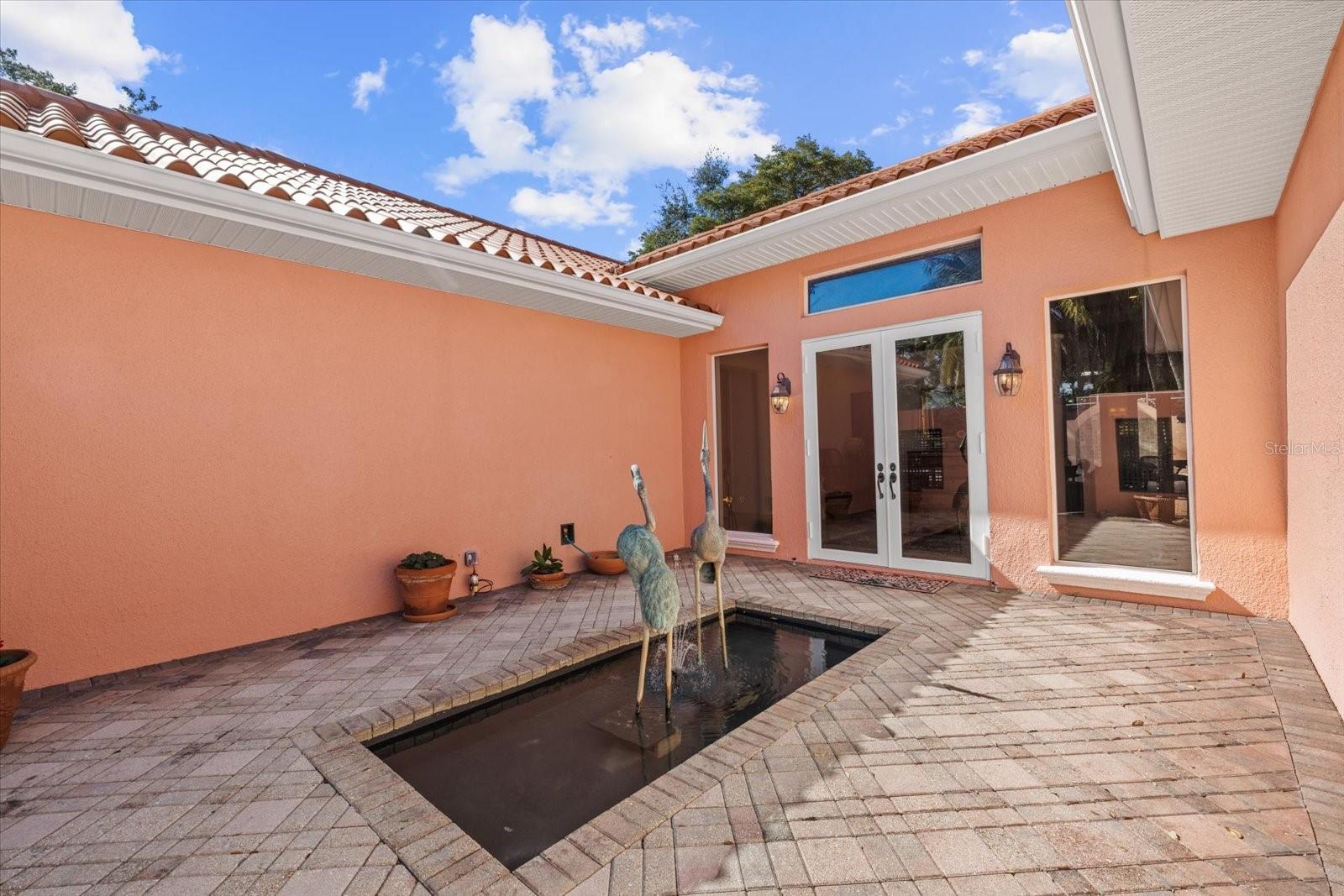 4939 PEREGRINE POINT WAY