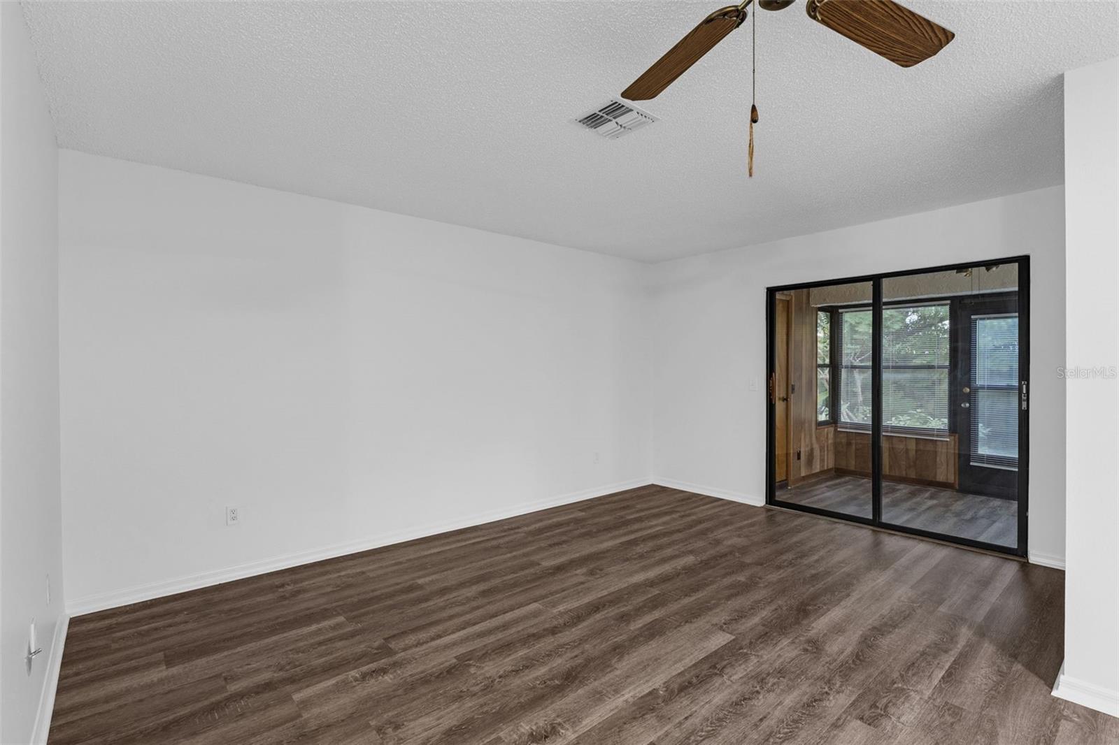 101 GRAND PLAZA DRIVE A40