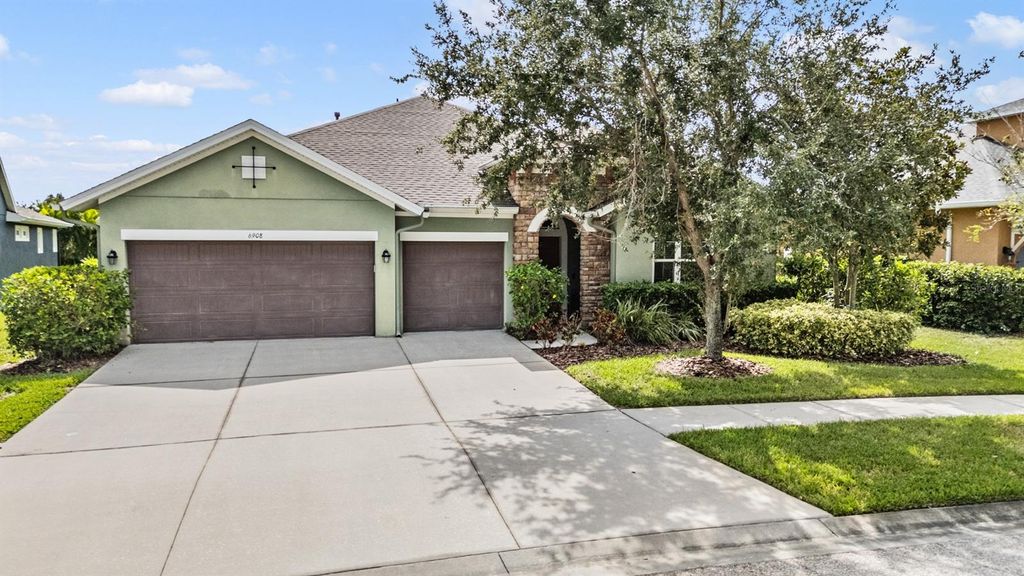 Photo of 6908 Covington Stone Avenue, Apollo Beach, FL 33572 (MLS # TB8442527)