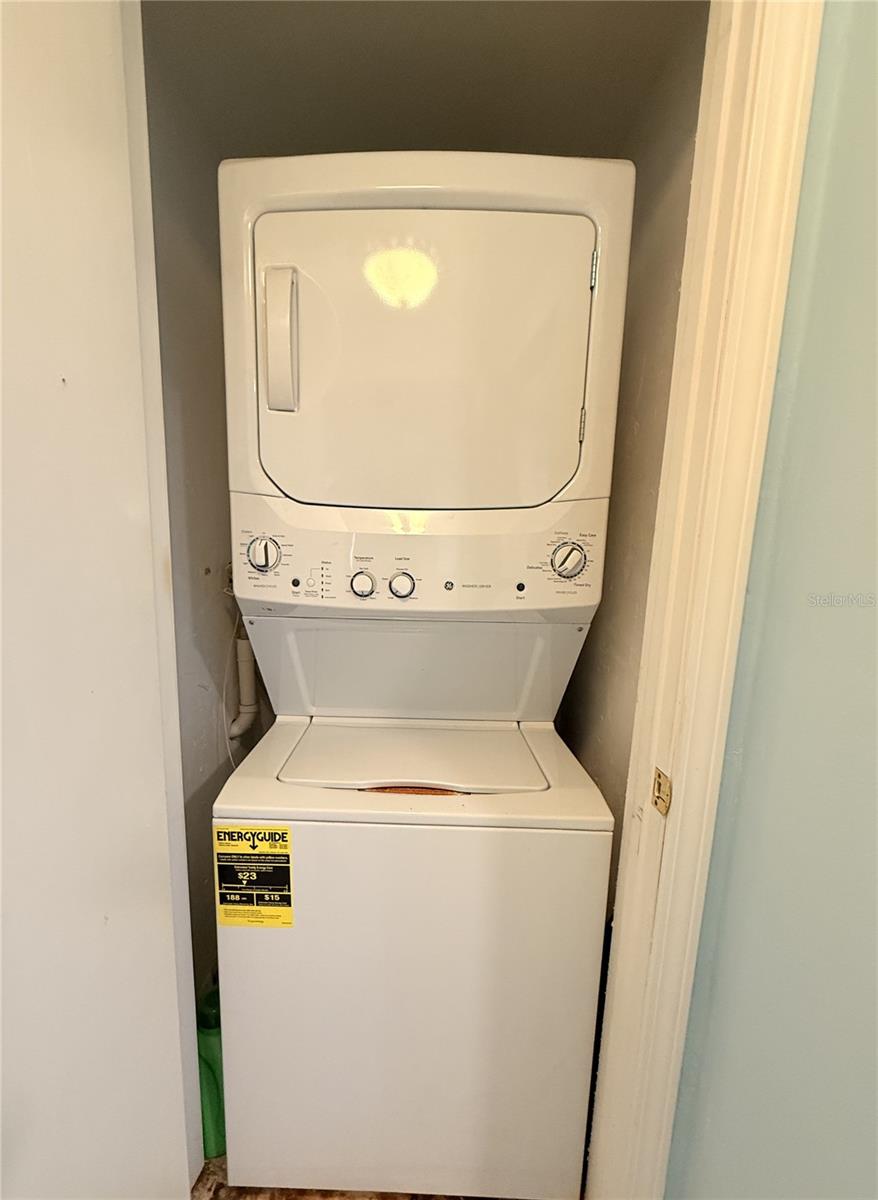 GARDENS OF BEACON SQUARE - Residential Lease