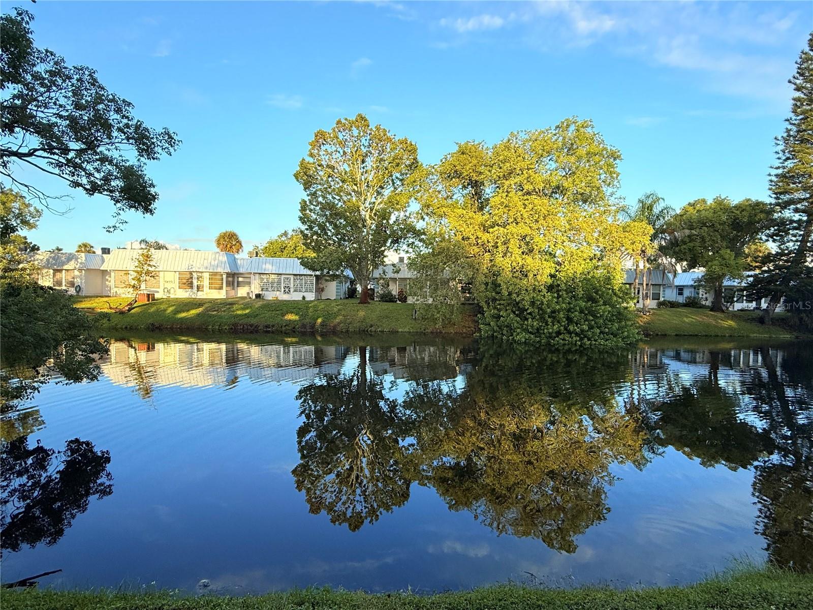 GARDENS OF BEACON SQUARE - Residential Lease