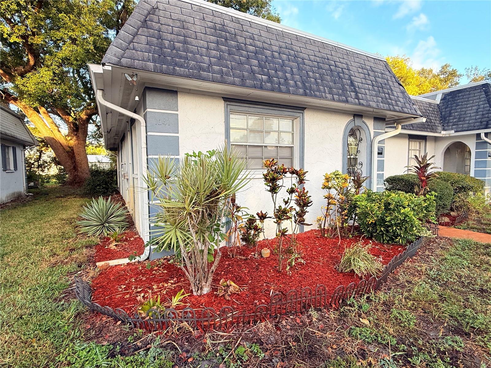 GARDENS OF BEACON SQUARE - Residential Lease