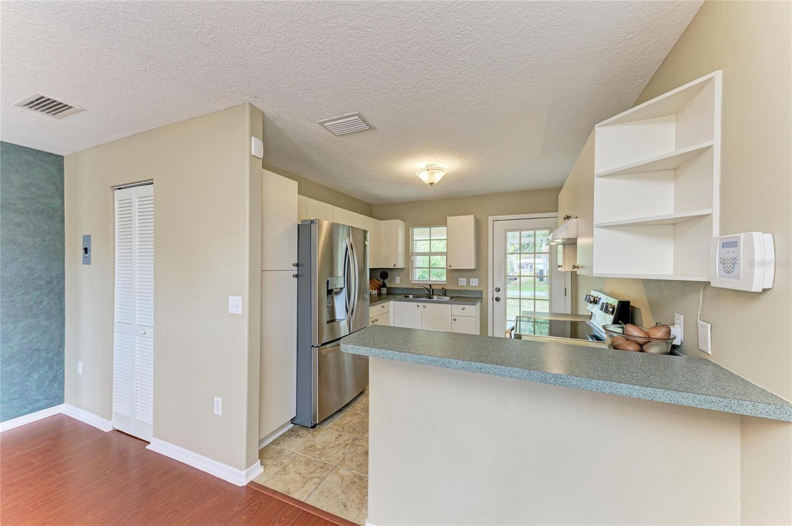 EDWARDS & COURTENAYS RESUBDIVIDED - Residential