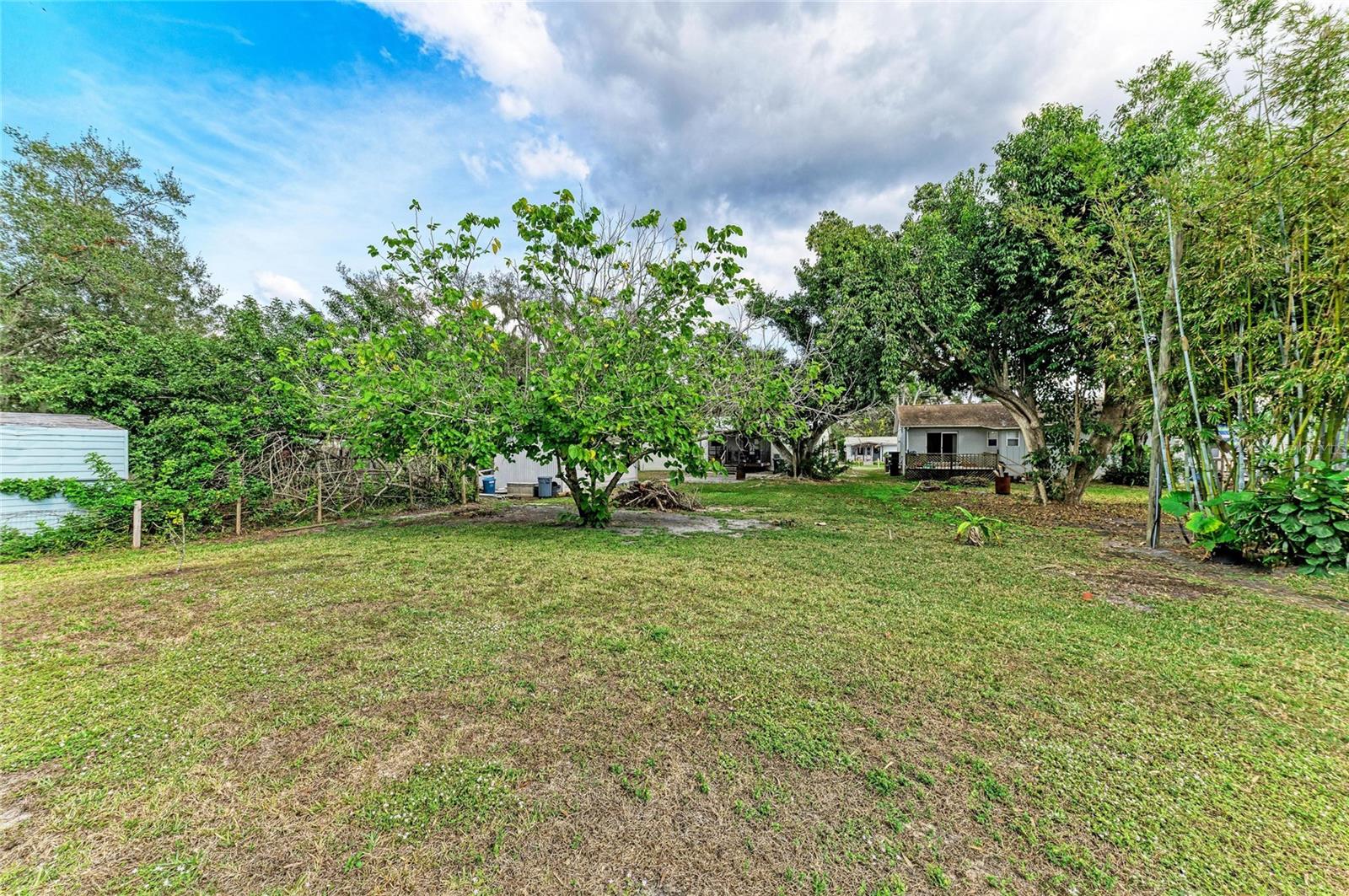 EDWARDS & COURTENAYS RESUBDIVIDED - Residential