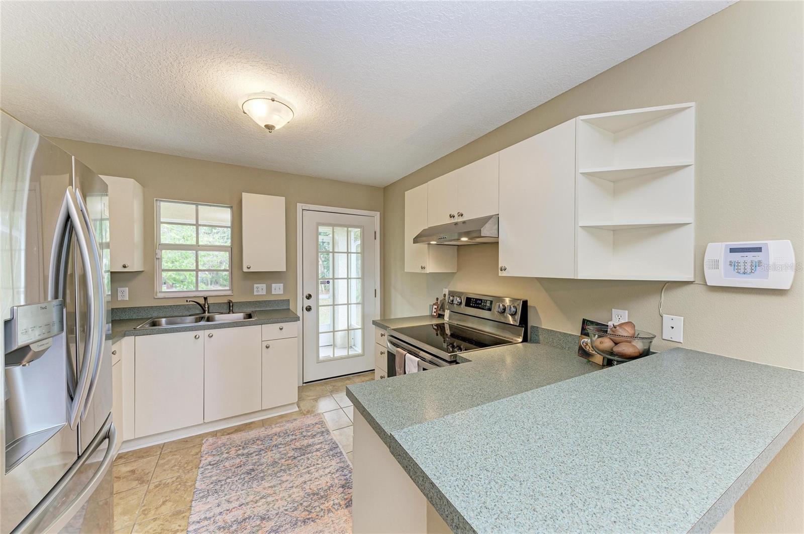 EDWARDS & COURTENAYS RESUBDIVIDED - Residential