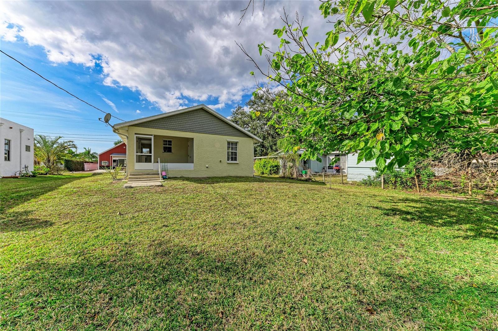 EDWARDS & COURTENAYS RESUBDIVIDED - Residential