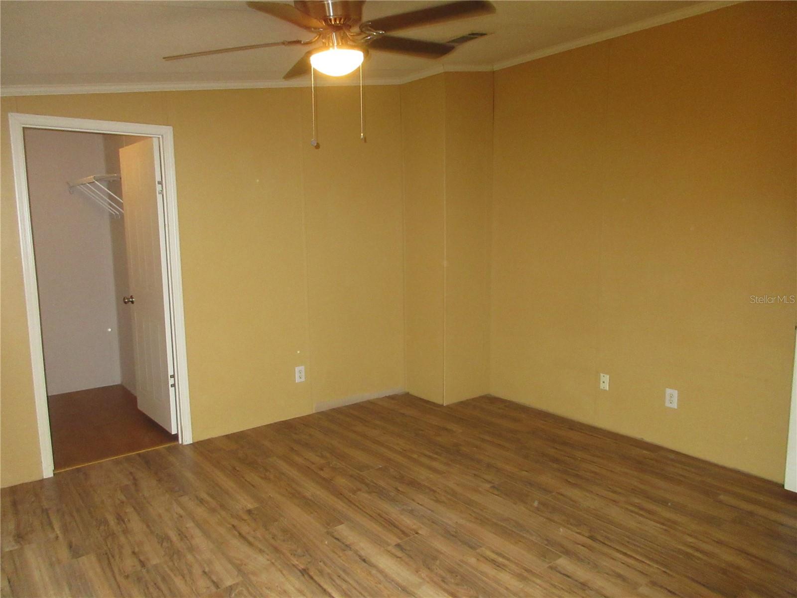 HALFMOON CAMPSITES - Residential