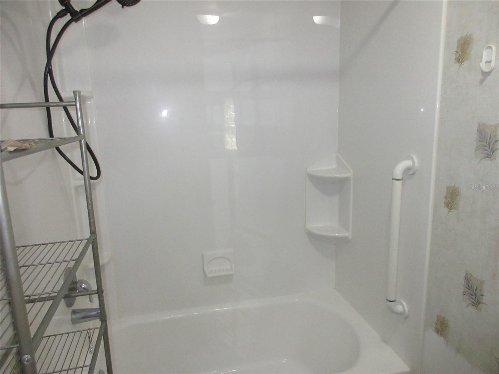 HALFMOON CAMPSITES - Residential