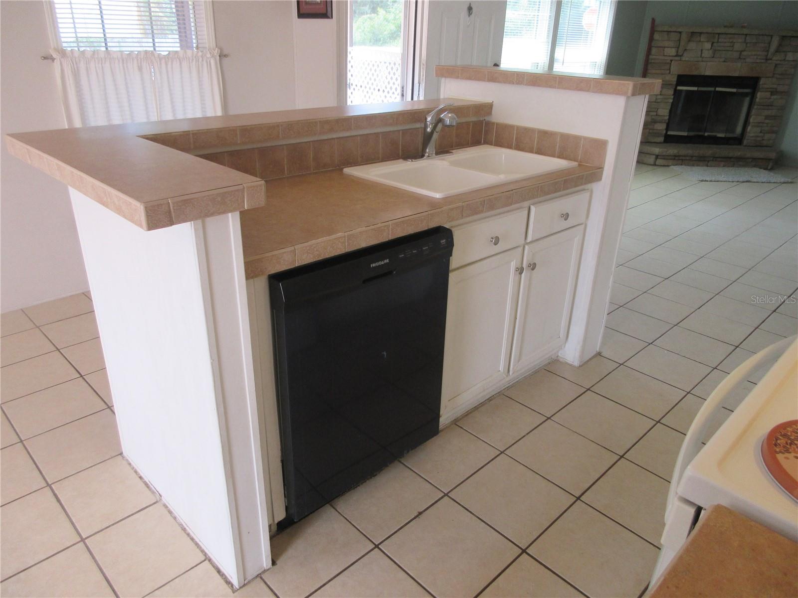 HALFMOON CAMPSITES - Residential