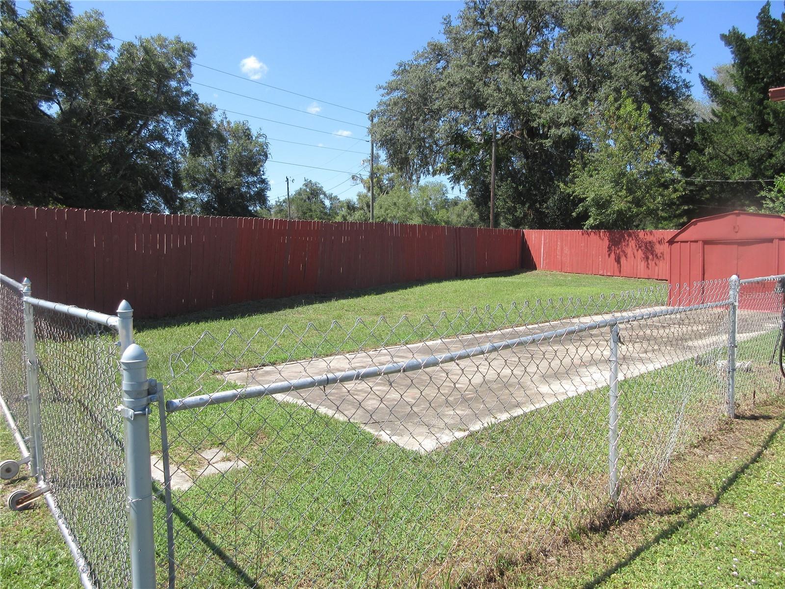 HALFMOON CAMPSITES - Residential