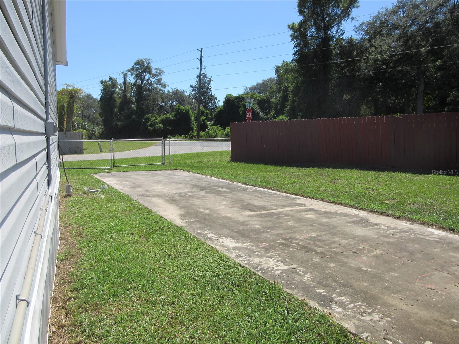 HALFMOON CAMPSITES - Residential