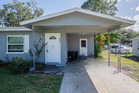 Photo of 640 Dean Street, Mulberry, FL 33860 (MLS # TB8436983) Photo of 640 Dean Street, Mulberry, FL 33860 (MLS # TB8436983)